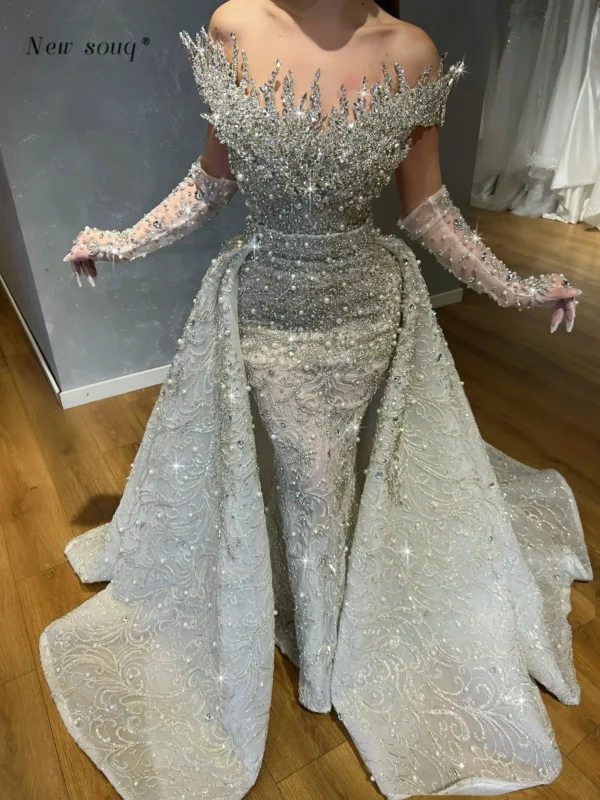 Luxury Silver Crystals Stones Strapless Evening Dresses with Detachable Overskirt Pearls Beaded Giltter Big Events Party Gowns