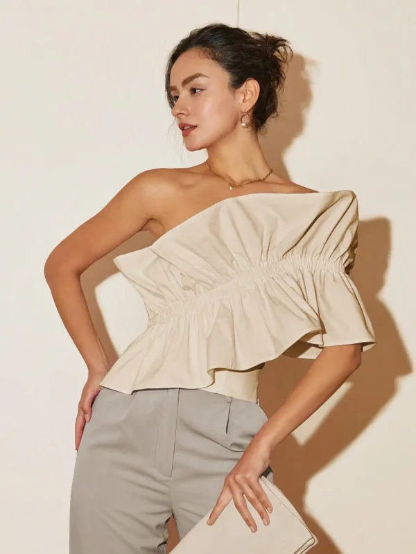 AEL Fashion Original One-Shouldered Sleeveless Tucked T-shirt Large Lotus Leaf Edge White Slim Blouse Woman - Imagen 3