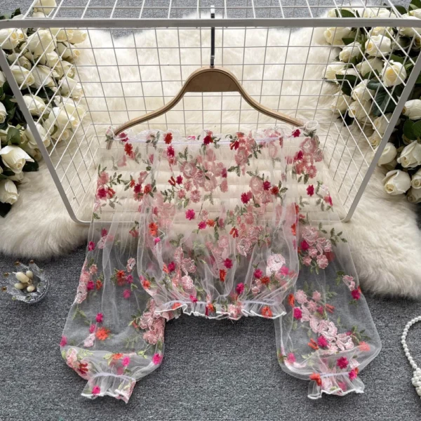YuooMuoo Romantic Floral Embroidery Lace Transparent Fall Tops Summer Elegant Off Shoulders Beach Tops White Black Party Blouses - Imagen 2