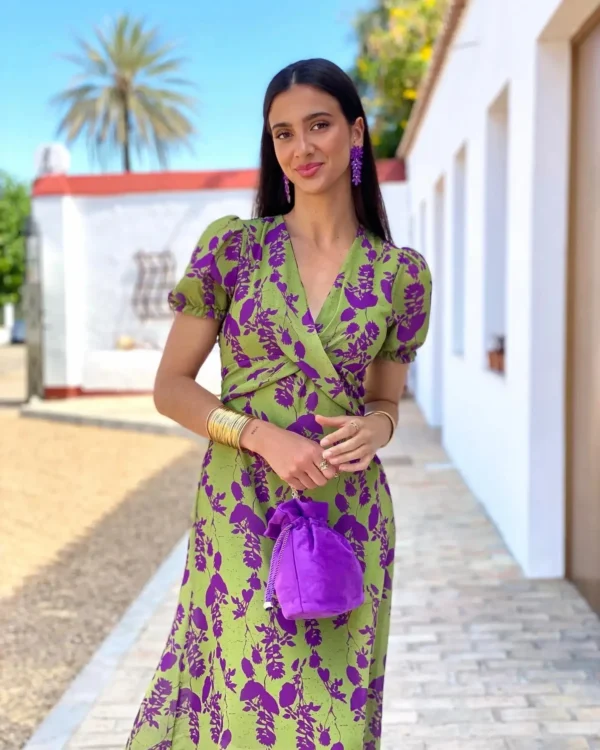 Fashionable Contrast Printed Dress With Elegant Temperament, Slim V-Neck Short-Sleeved Sexy Casual Vacation Style Women'S Dress