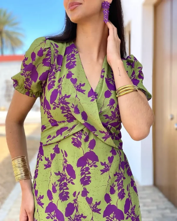 Fashionable Contrast Printed Dress With Elegant Temperament, Slim V-Neck Short-Sleeved Sexy Casual Vacation Style Women'S Dress - Imagen 2
